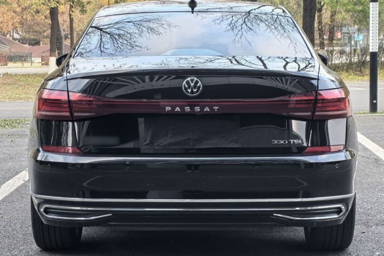 Used Volkswagen Passat 2023 Restyled 330TSI Starry Luxury Edition
