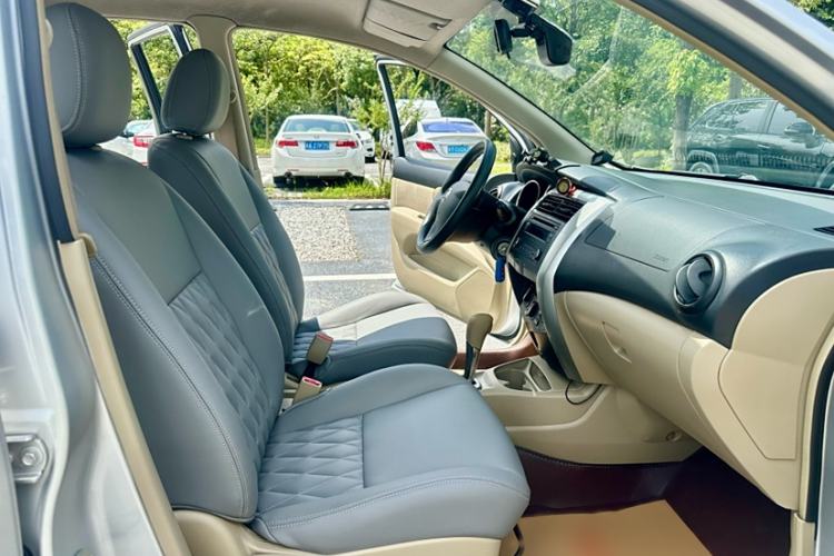 Used Nissan Livina 2015 1.6XE CVT Comfort Edition