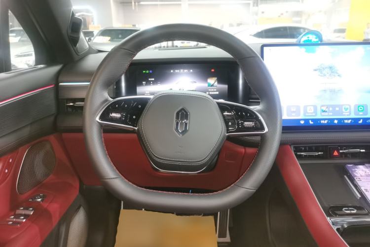 Used Hima AITO M5 2025 Extended-Range Ultra All-Wheel-Drive Version
