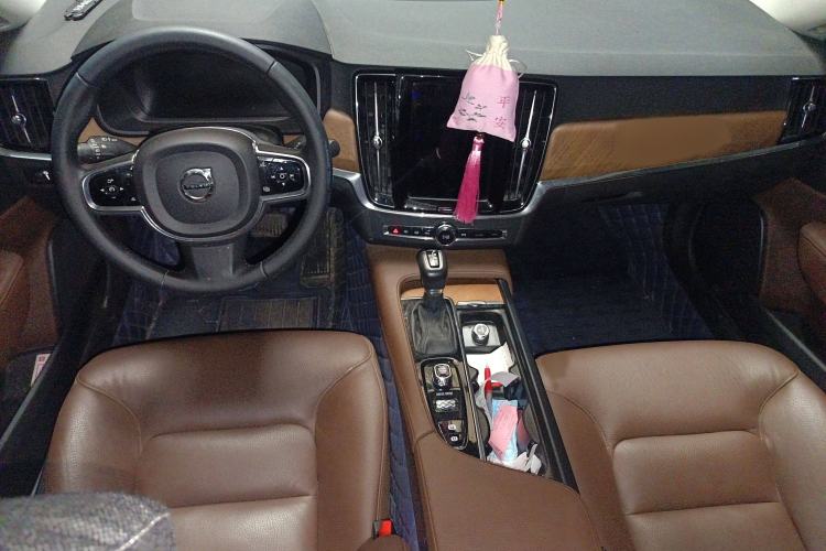 Used Volvo S90 2020 T5 Zhiyi Luxury Edition
