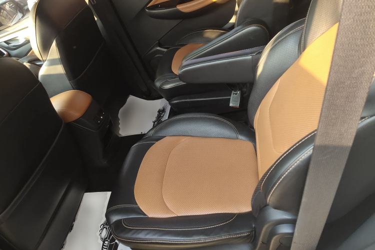 Used Wuling Hongguang S3 2018 1.5L Manual Luxury Model China V Standard
