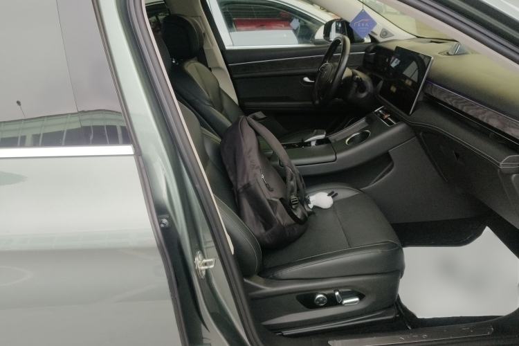 Used Hima AITO M5 2022 Extended-Range Four-Wheel Drive Performance Version
