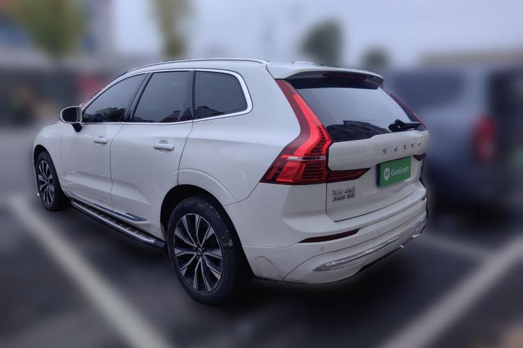 Used Volvo XC60 2024 B5 4x4 Smart Luxury Edition
