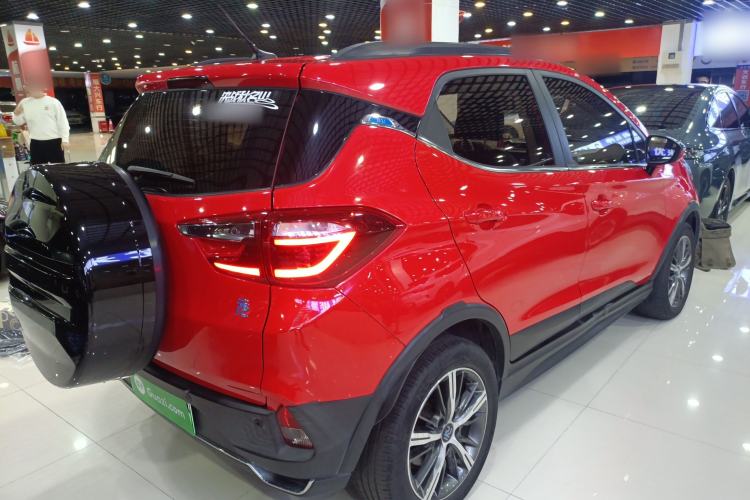 Used BYD Yuan New Energy 2018 EV360 Smart Connected Cool Model
