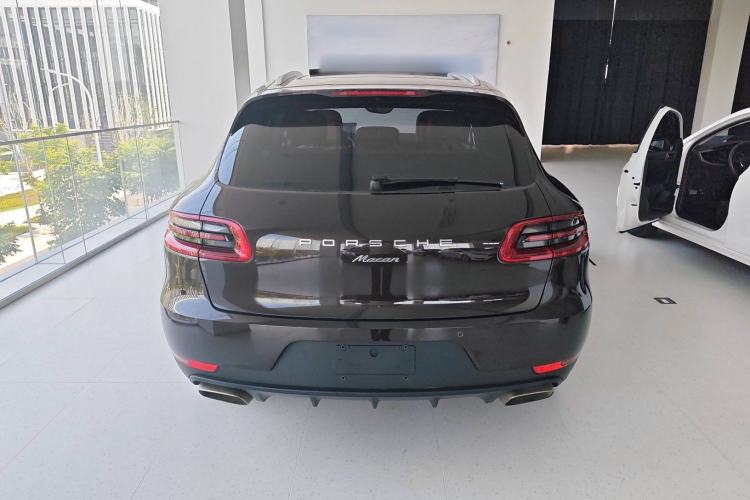 Used Porsche Macan 2017 Macan 2.0T
