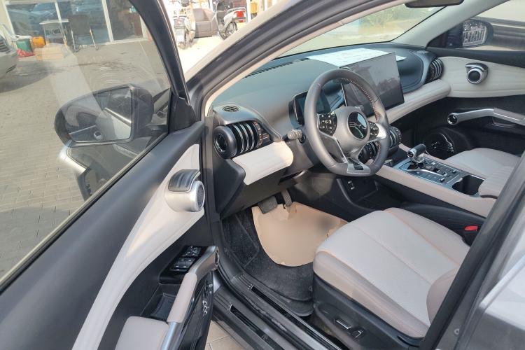 Used BYD Yuan PLUS 2024 Honor Edition 510KM Excellence Model
