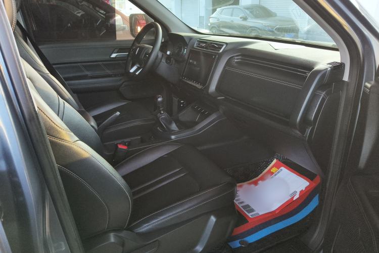 Used JMC DaDao 2023 All-Purpose 2.3T Diesel Manual Two-Wheel Drive Standard-Wheelbase Comfort Edition
