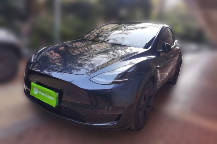 Used Tesla Model Y 2024 Long-Range All-Wheel-Drive Version