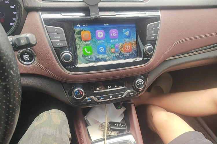 Used Changan Lingxuan 2017 1.6L Manual Elite Model
