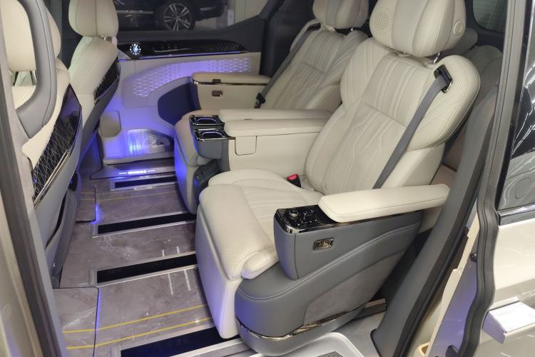 Used Zeekr 009 2022 WE Edition