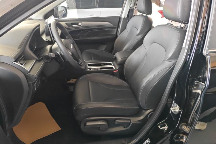 Used Haval M6 2021 PLUS 1.5T DCT Luxury Smart Connectivity Model
