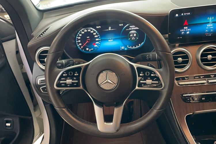 Used Mercedes-Benz GLC 2021 GLC 300 L 4MATIC Dynamic Model
