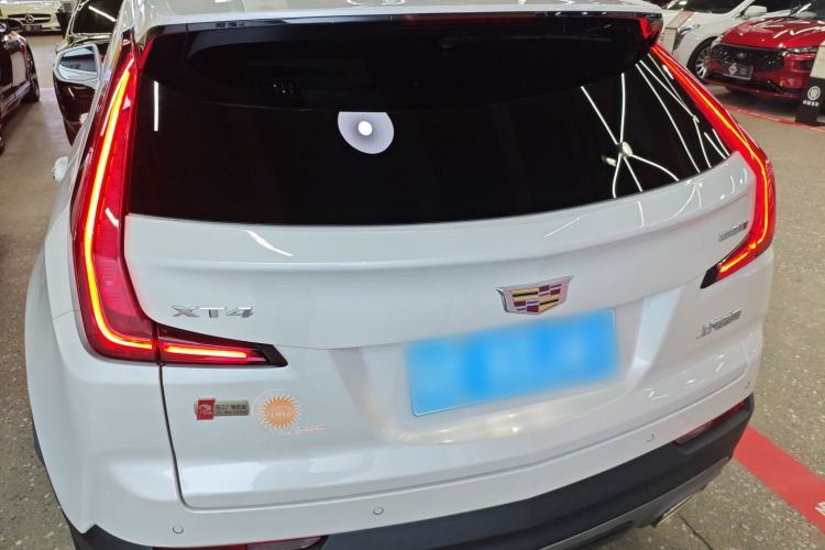 Used Cadillac XT4 2021 28T Two-Wheel Drive Luxury Version
