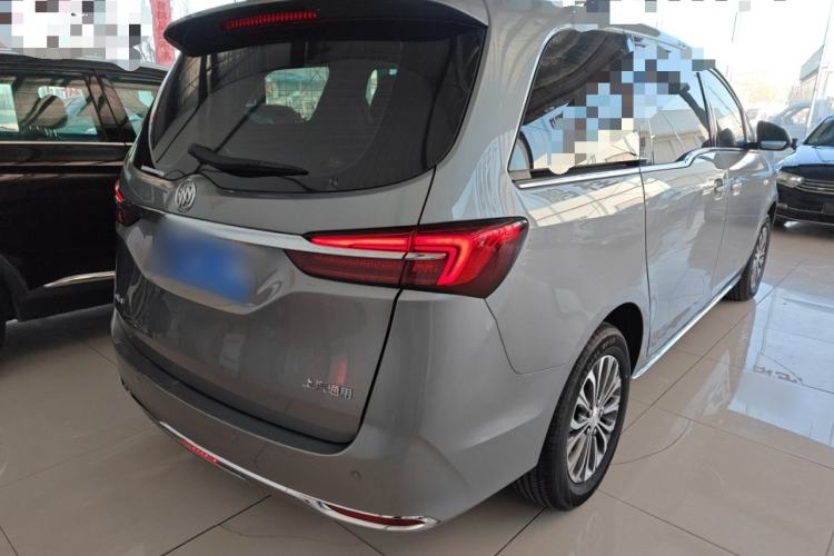 Used Buick GL8 2023 Land Executive Class Comfort Model