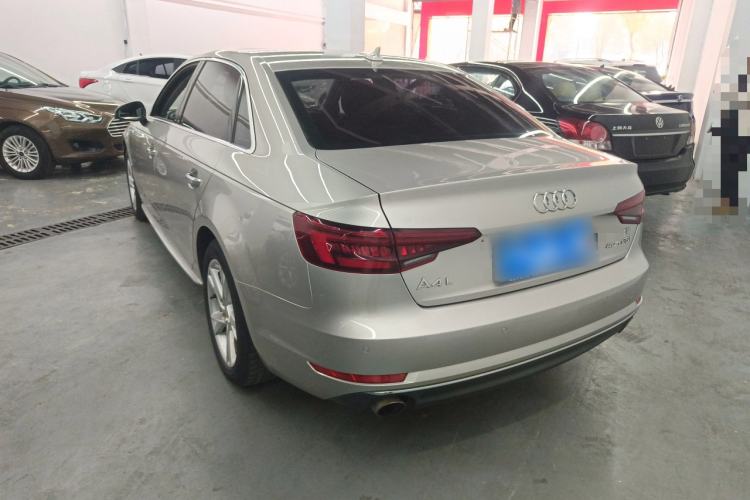 Used Audi A4L 2018 30th Anniversary Edition 40 TFSI Trendy Model