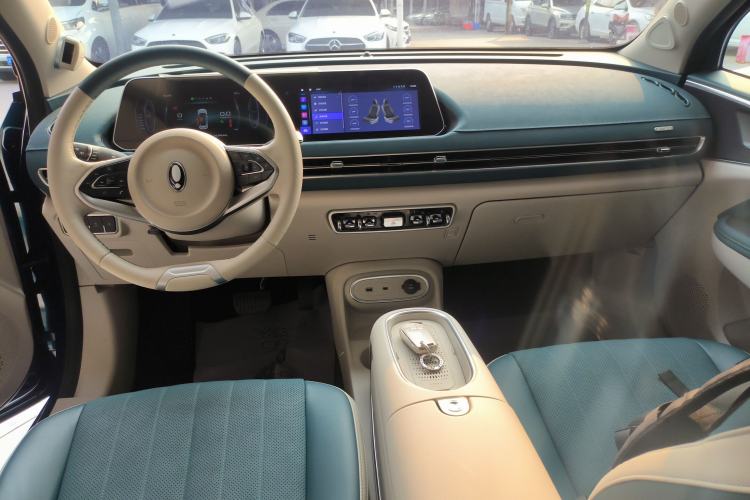 Used ORA Good Cat 2023 401 km Standard Range Premium Version Lithium Iron Phosphate