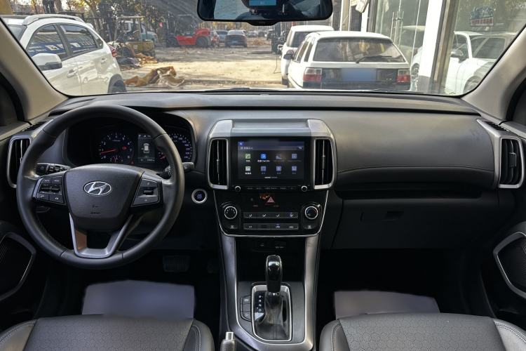 Used Hyundai ix35 2018 2.0L Automatic 2WD Zhiyong·Changxiang Edition
