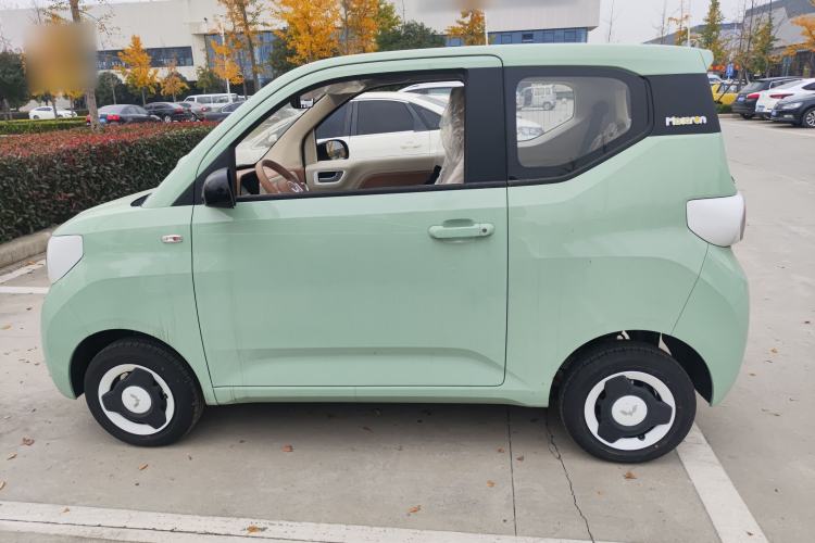 Used Wuling Hongguang MINIEV 2024 3rd Generation 215km Youth Edition
