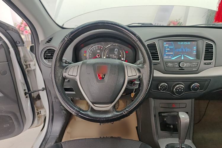 Used Roewe 350 2013 350C 1.5L Automatic Xunyue Edition
