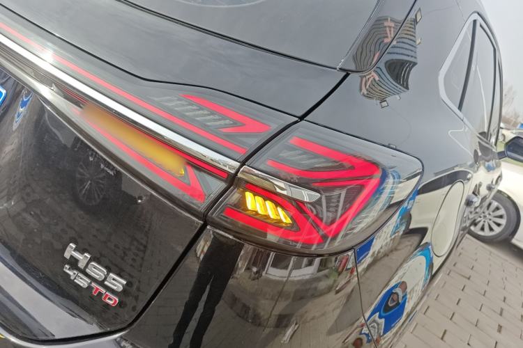 Used Hongqi HS5 2023 2.0T Four-Wheel Drive Flagship Pro Edition