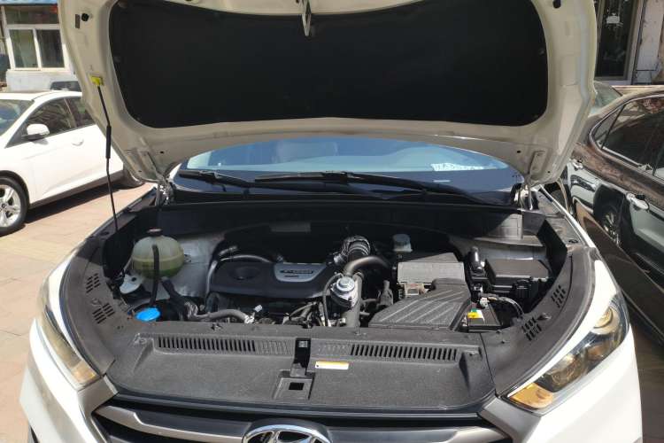 Used Hyundai Tucson 2015 1.6T Dual-Clutch Two-Wheel-Drive Smart Model
