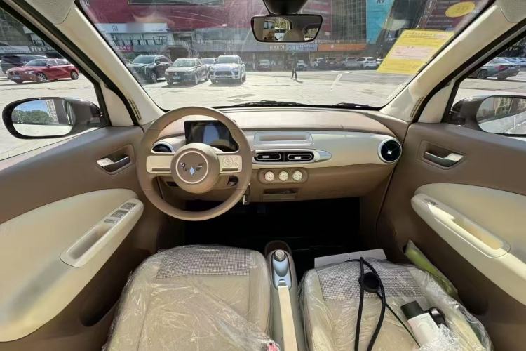 Used Wuling Hongguang MINIEV 2025 Four-Door Version Advanced Edition
