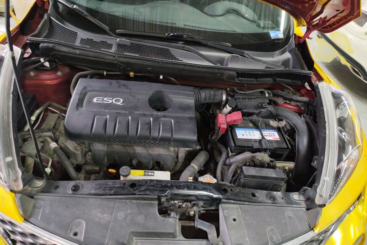 Used Infiniti ESQ 2014 1.6L Spontaneous Edition
