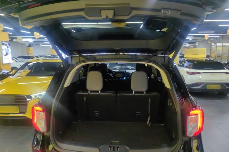 Used Ford Explorer 2020 EcoBoost 285 4x4 Trend Edition 7-Seater
