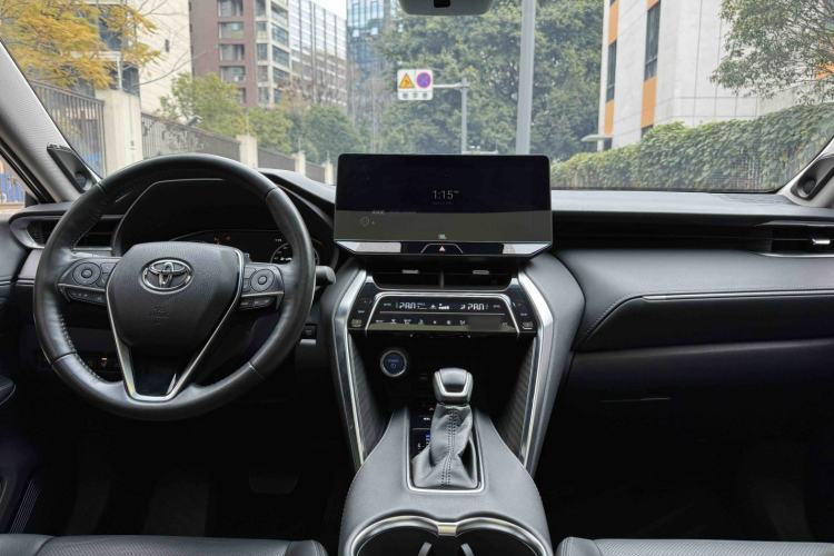 Used Toyota Harrier 2022 Dual-Engine 2.5L CVT Four-Wheel Drive Flagship Edition
