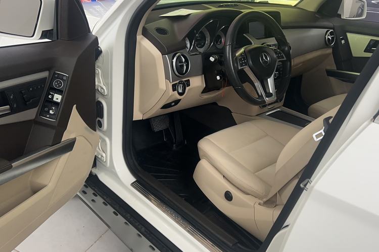 Used Mercedes-Benz GLK-Class 2015 GLK 260 4MATIC Dynamic Edition Ultimate Version