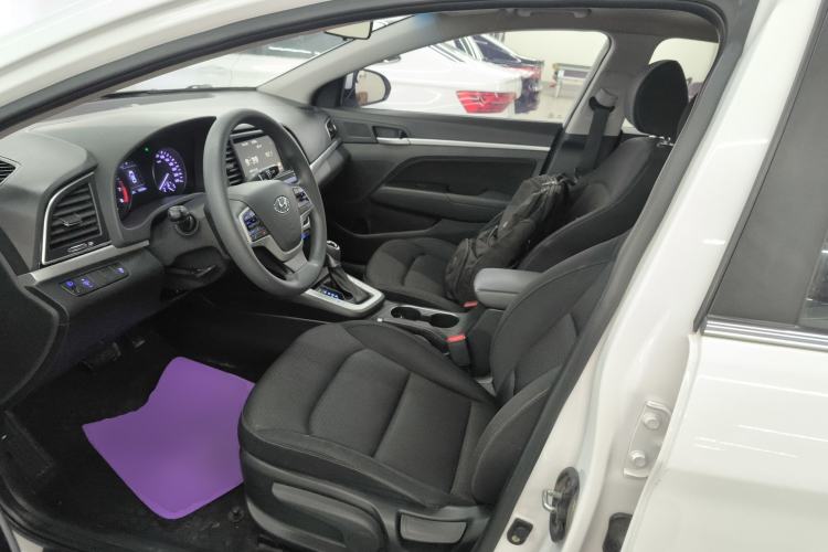 Used Hyundai Elantra 2016 1.6L Automatic ZhiXuan – Elite Version