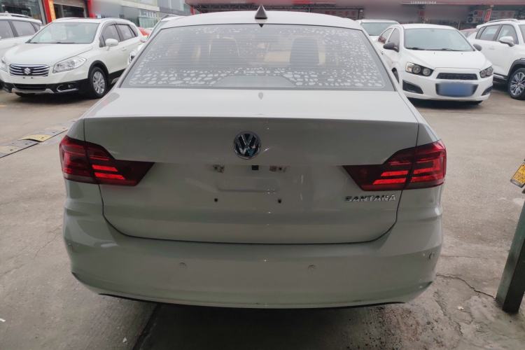 Used Volkswagen Santana 2016 1.4L Manual Fashion Edition
