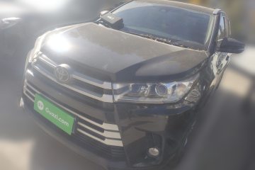 Used Toyota Highlander 2018 2.0T Four-Wheel Drive Luxury Edition 7 Seats China V Emission Standard