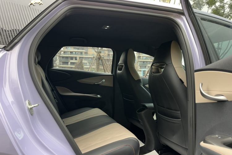 Used BYD Dolphin 2023 420 km Free Version
