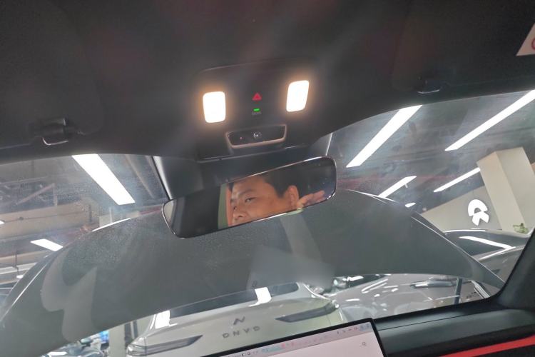 Used ONVO L60 2024 60 kWh All-Wheel Drive