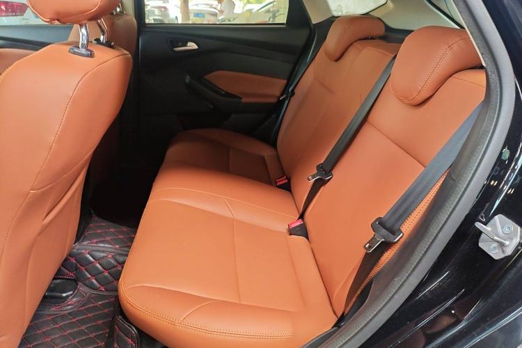 Used Ford Focus 2012 Hatchback 1.6L Automatic Comfort Model
