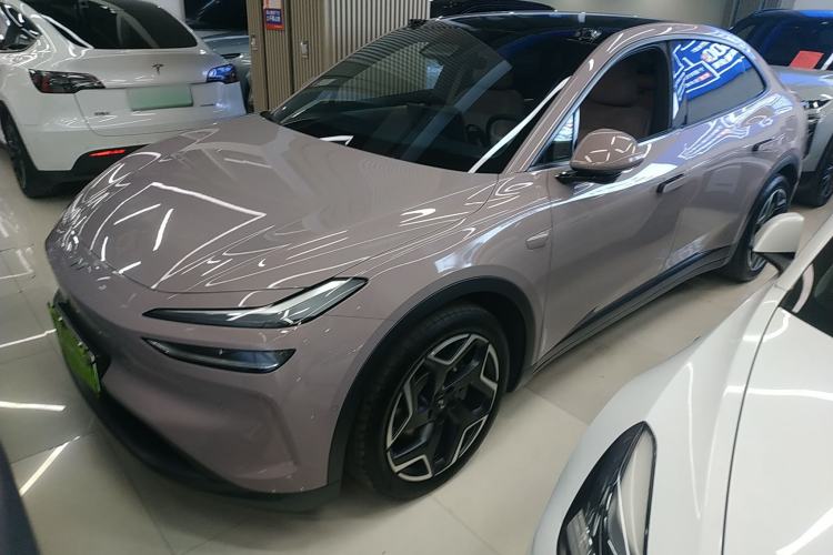 Used ONVO L60 2024 60 kWh Rear-Drive Version