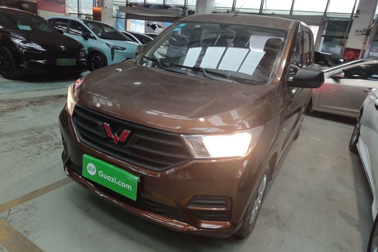 Used Wuling Hongguang 2019 1.5L S Basic Version China VI Standard LAR