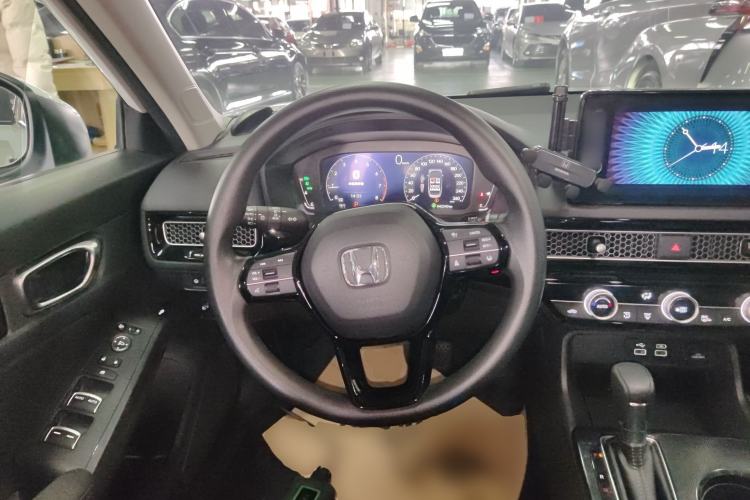 Used Honda Civic 2023 240TURBO CVT Dynamic Edition