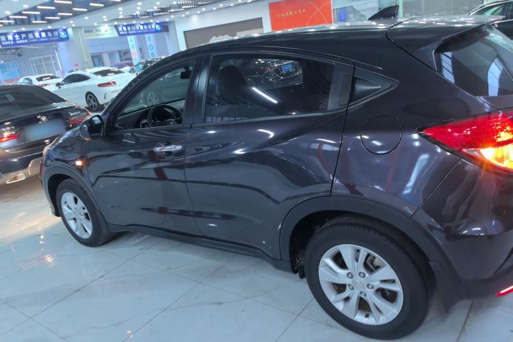 Used Honda Vezel 2017 1.5L CVT 2WD Comfort Model
