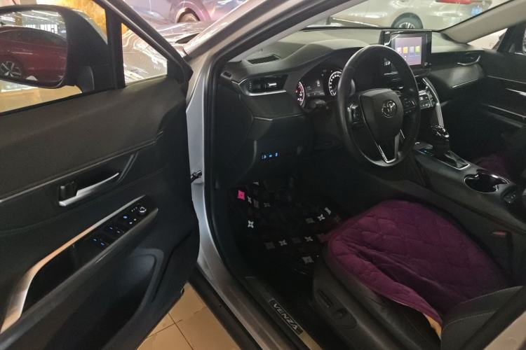 Used Toyota Venza 2022 2.0L CVT Two-Wheel Drive Luxury Edition
