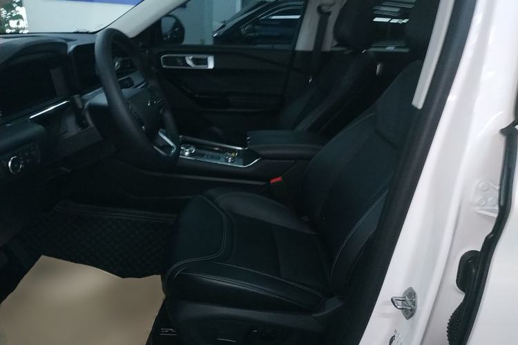 Used Ford Explorer 2025 2.3T EcoBoost Four-Wheel Drive Trail Edition 5 Seats