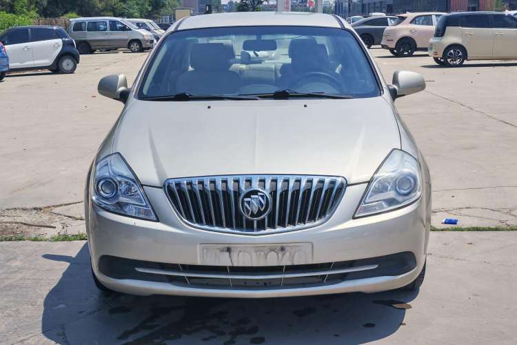 Used Buick Excelle 2015 1.5L Automatic Classic Model
