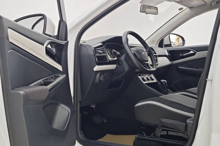 Used Jetta VS7 2023 280TSI Automatic Trend Edition