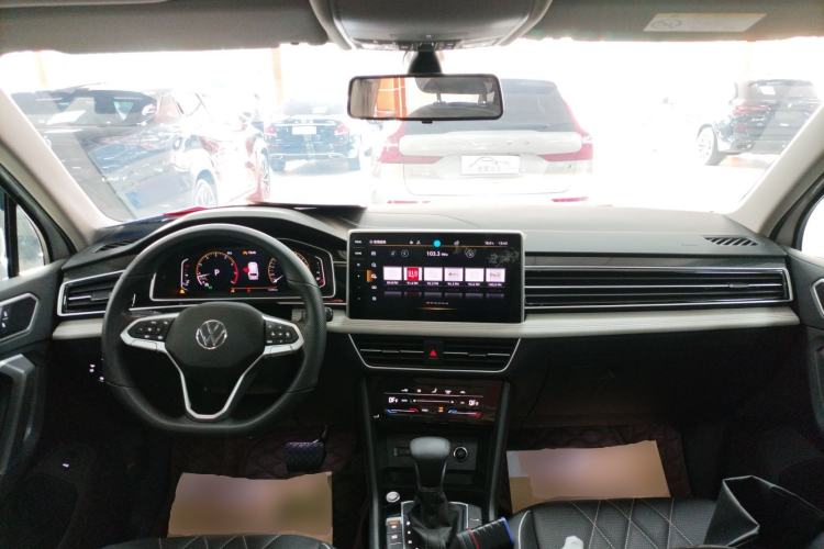 Used Volkswagen Tiguan L 2024 300TSI Automatic Two-Wheel Drive Smart Edition
