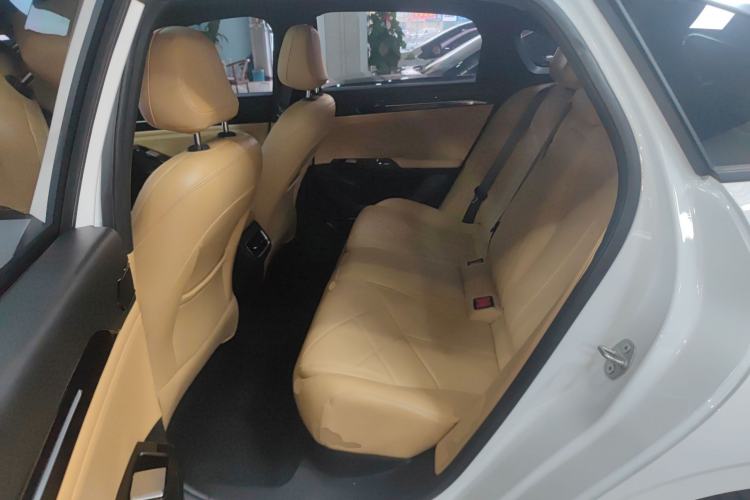 Used  L6 2024 125km PLUS Dragon Edition
