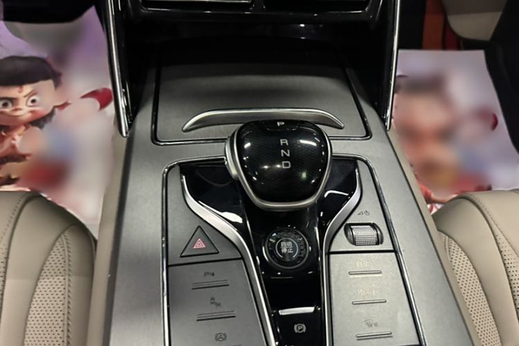 Used BYD Tang New Energy 2024 DM-i Glory Edition 112KM Prestige Model
