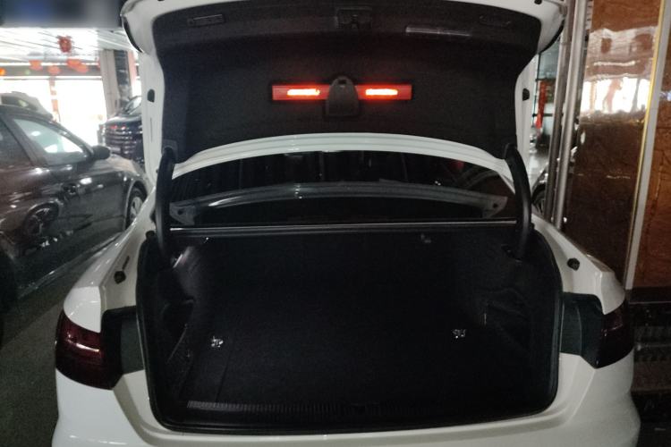 Used Audi A4L 2022 40 TFSI Fashion Dynamic Model
