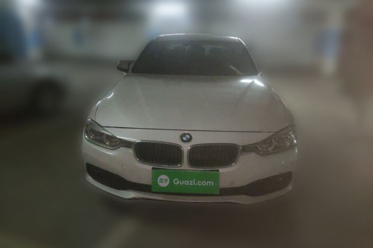 Used BMW 3 Series 2017 318i Fashion Model
