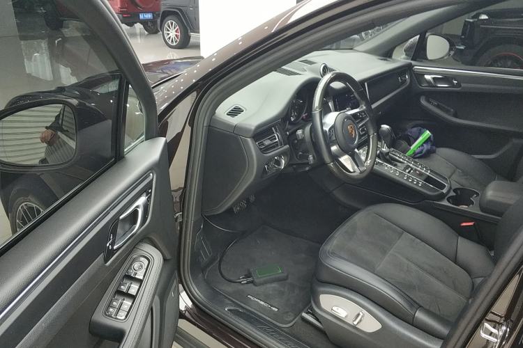 Used Porsche Macan 2021 Macan 2.0T